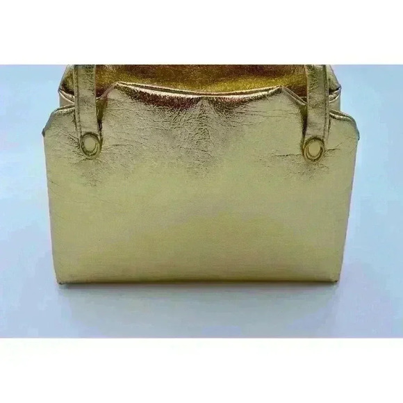 Vintage Ila of California Gold Shoulder Bag with Clasp Center Pocket - Picture 2 of 9